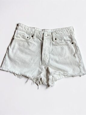 &Denim White High Rise Vintage Shorts Frayed Hem Cutoff Jean Shorts H&M Size 4